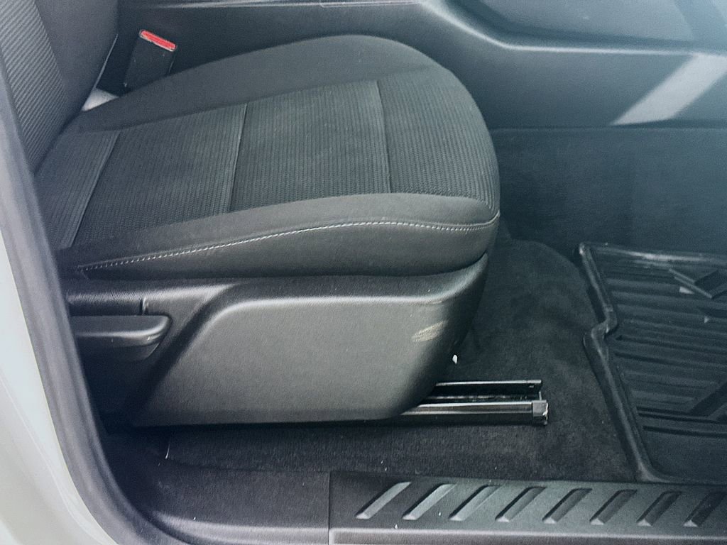 Used 2024 Chevrolet Colorado LT w/ LT Convenience Package II image 20