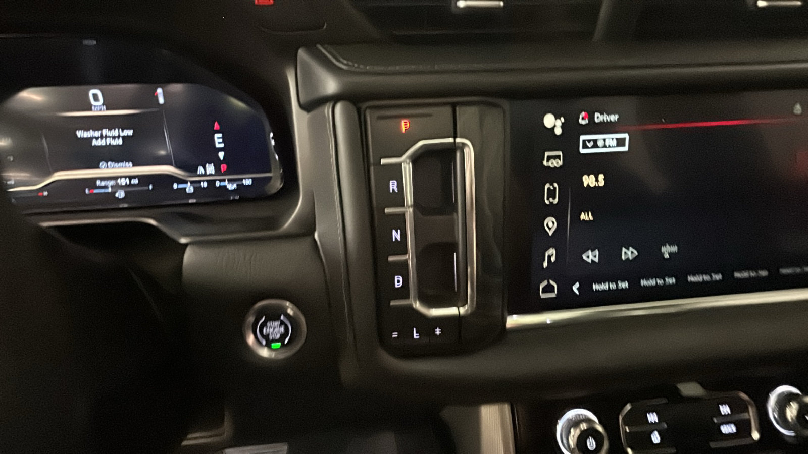 Used 2024 GMC Yukon XL Denali w/ Denali Reserve Package AWD/4WD image 26