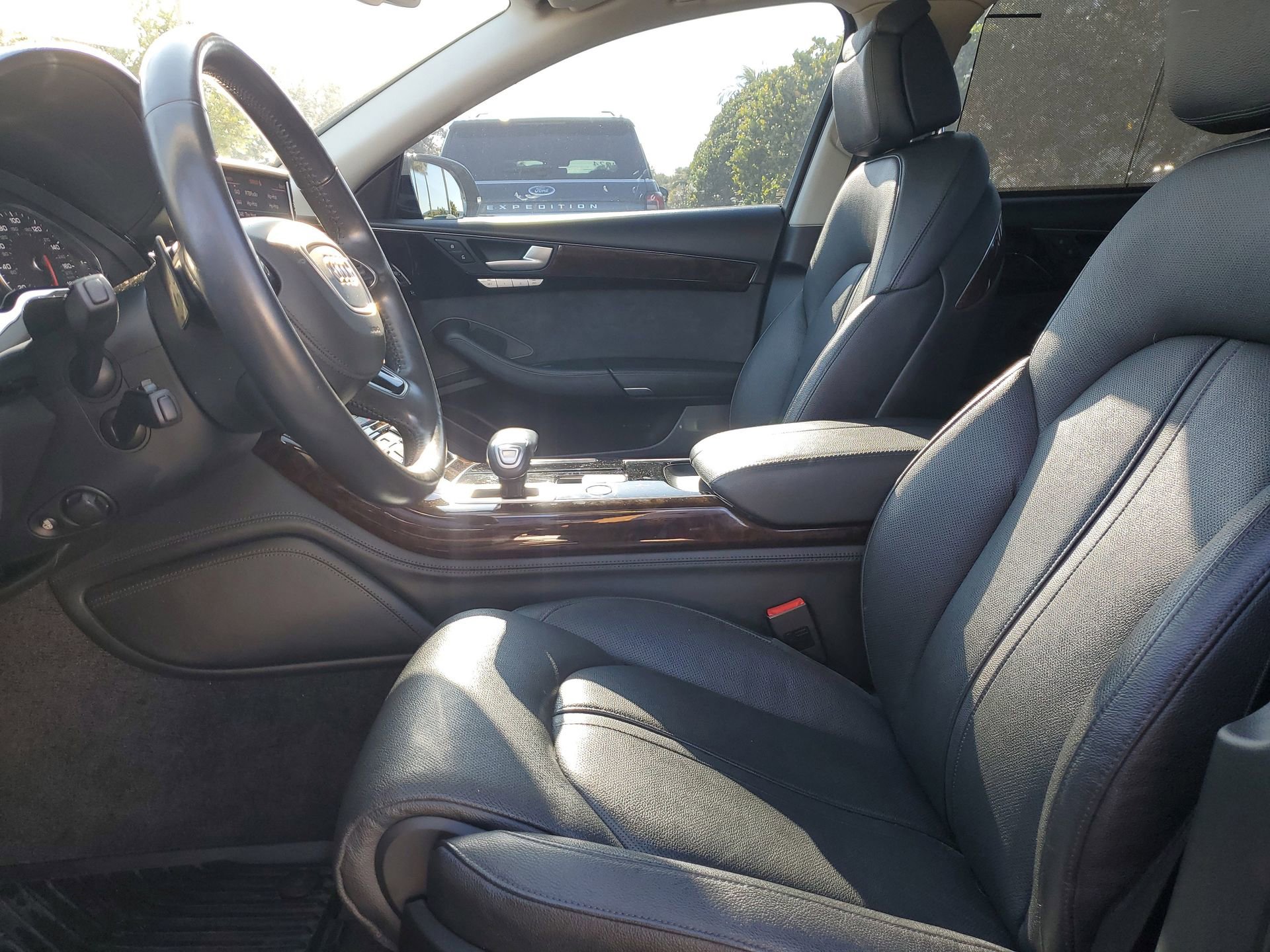 Used 2018 Audi A8 L 3.0T w/ Executive Package image 19