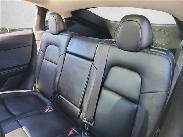 Used 2021 Tesla Model Y Long Range image 14
