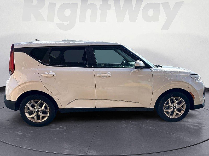 Used 2020 Kia Soul S FWD image 6