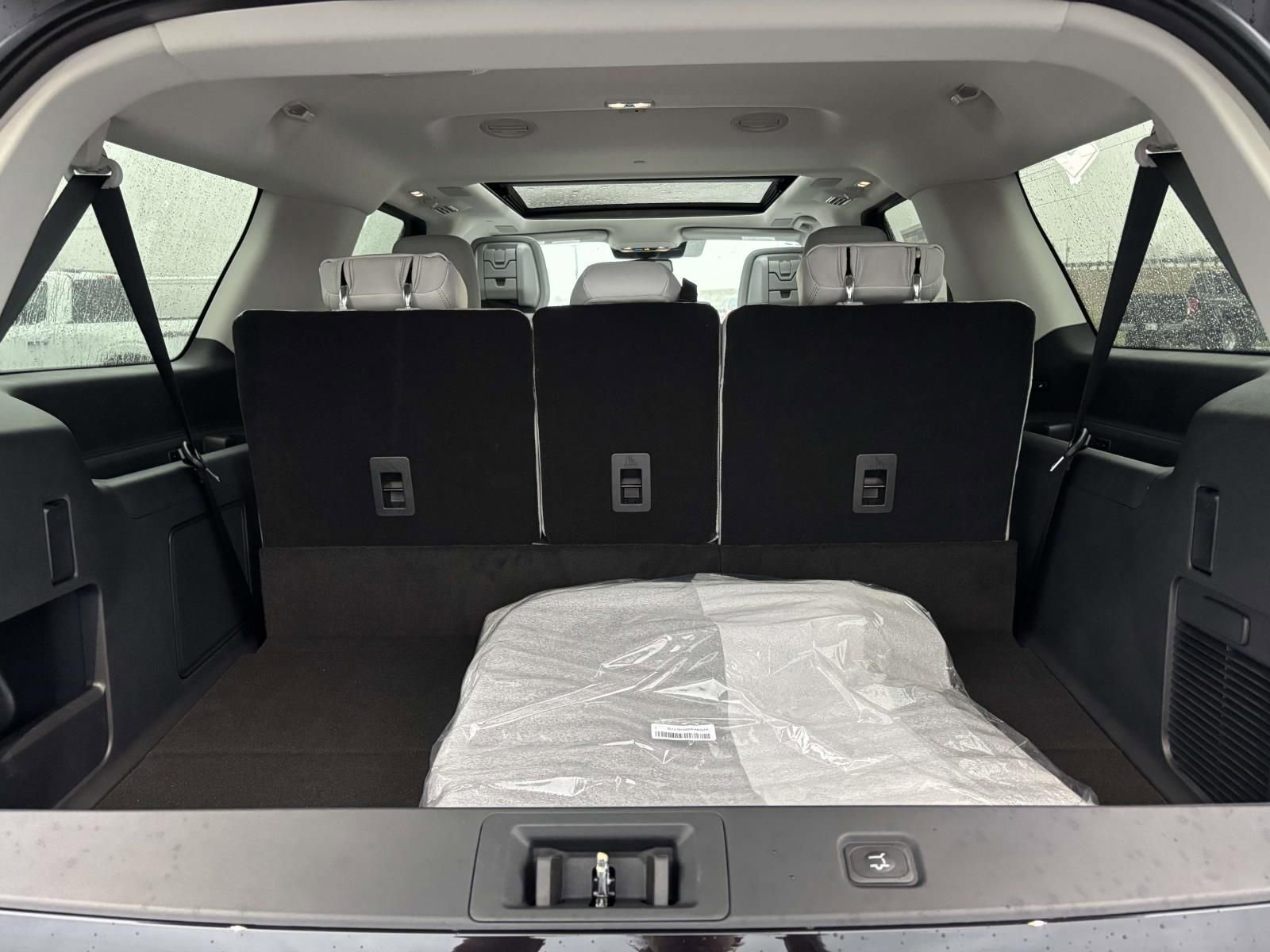 New 2026 Ford Expedition Max Platinum w/ Platinum Ultimate Package image 9