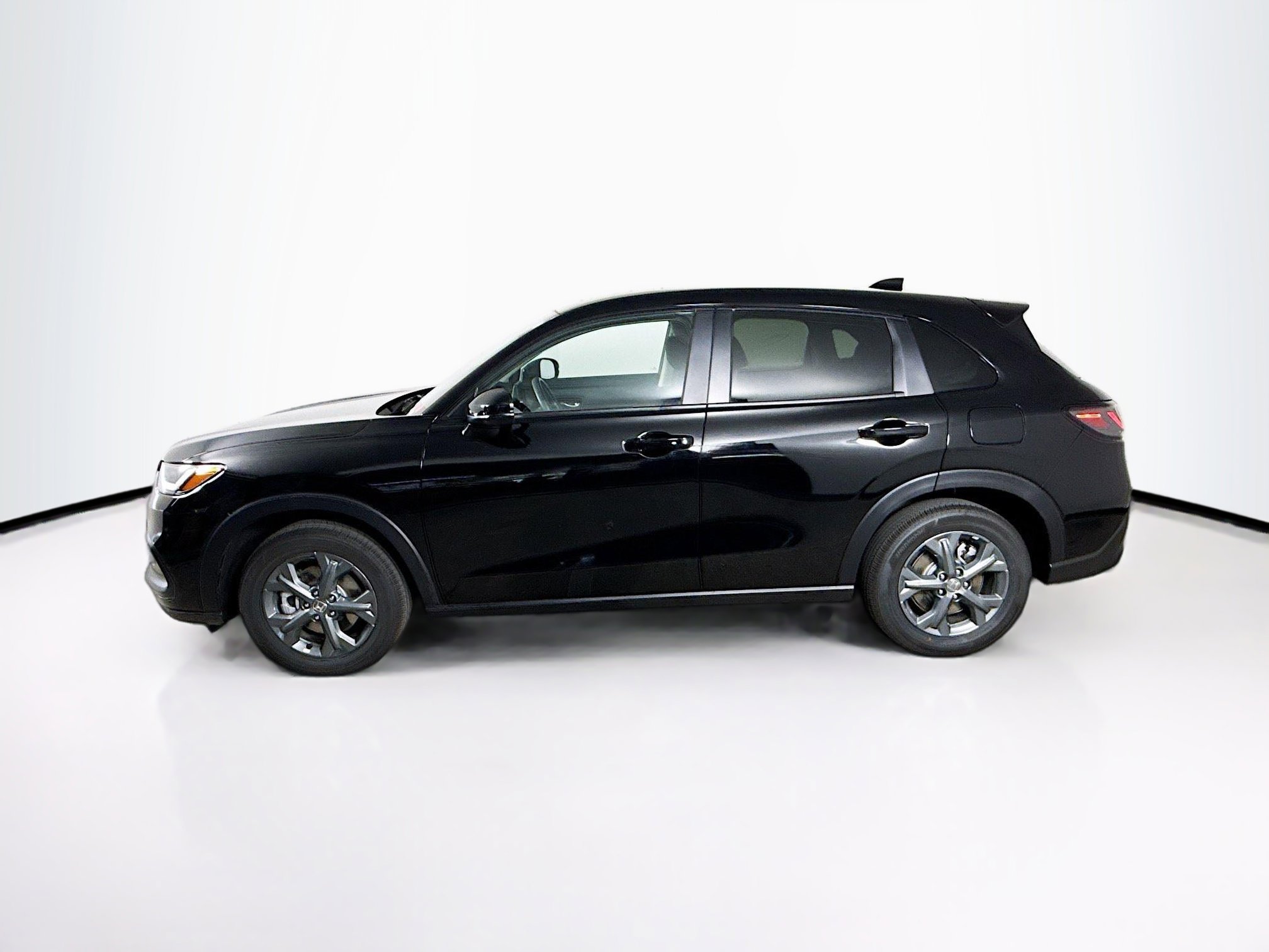 Certified 2026 Honda HR-V LX image 7