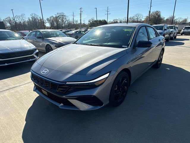 New 2026 Hyundai Elantra SEL Sport w/ Cargo Package image 4