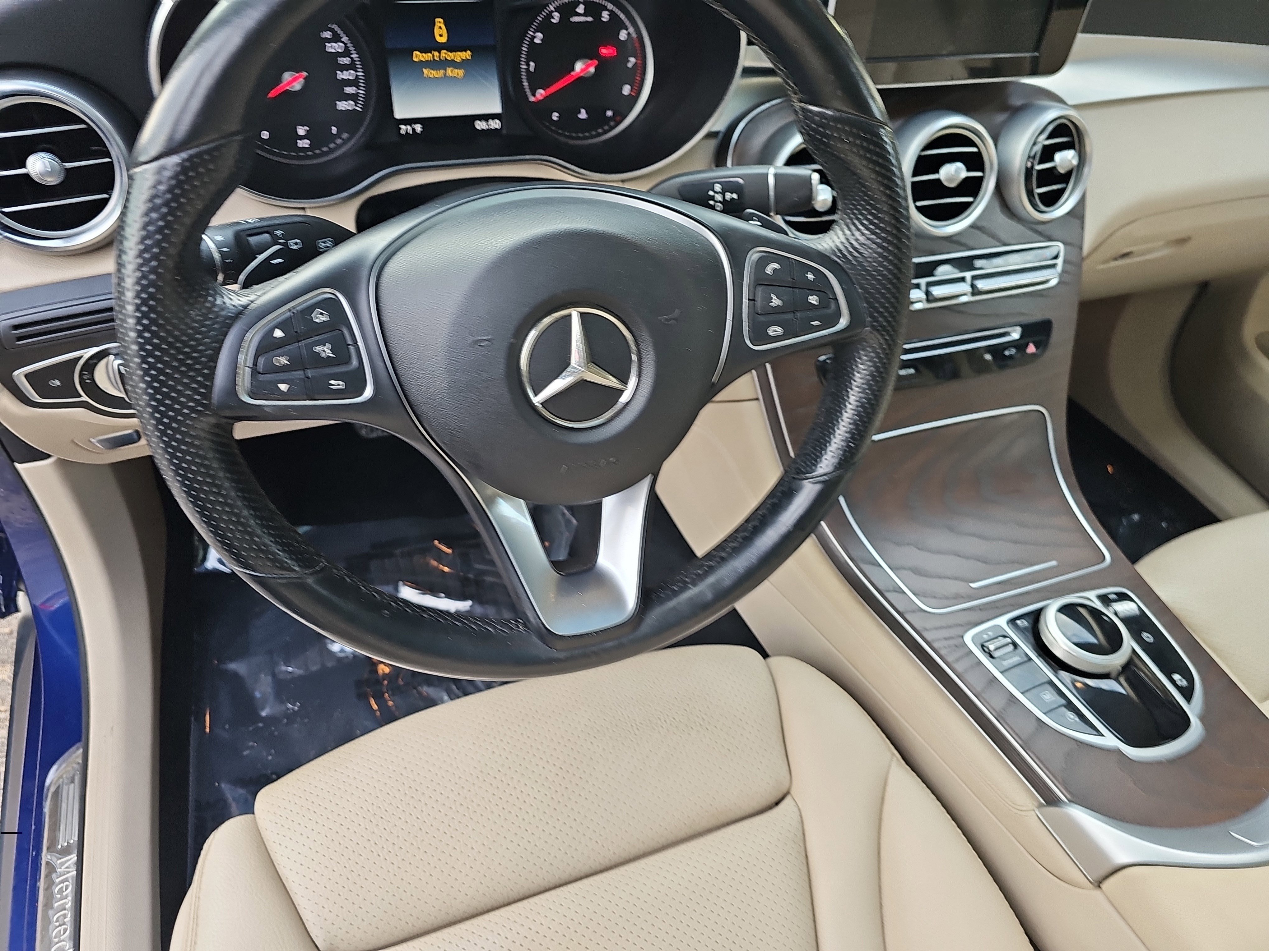 Used 2018 Mercedes-Benz GLC 300 image 18