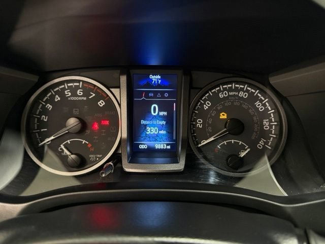 Certified 2023 Toyota Tacoma TRD Off-Road AWD/4WD image 15