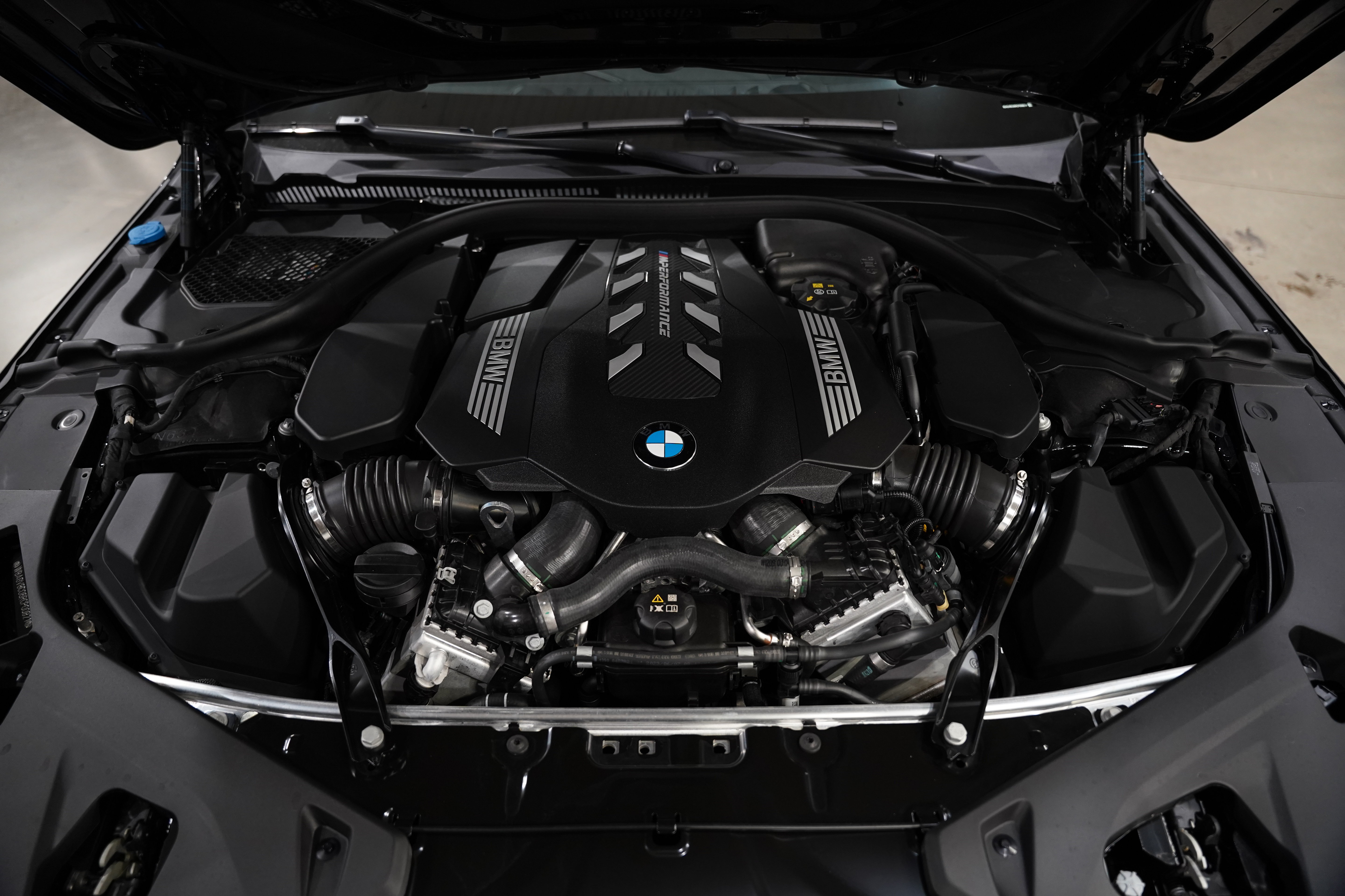 Used 2024 BMW M850i Gran Coupe xDrive w/ Driving Assistance Package AWD/4WD image 50