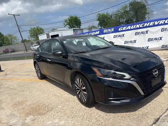 Used 2025 Nissan Altima 2.5 SV image 3