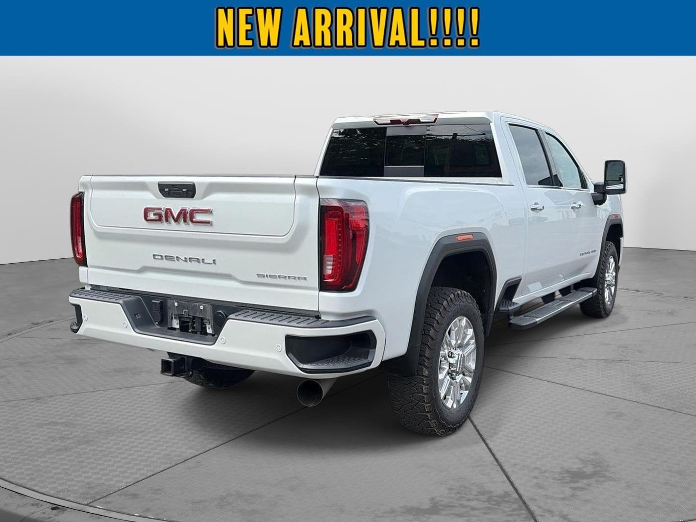Certified 2022 GMC Sierra 2500 Denali AWD/4WD image 4