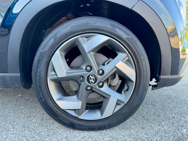 Used 2024 Hyundai Venue SEL FWD image 29