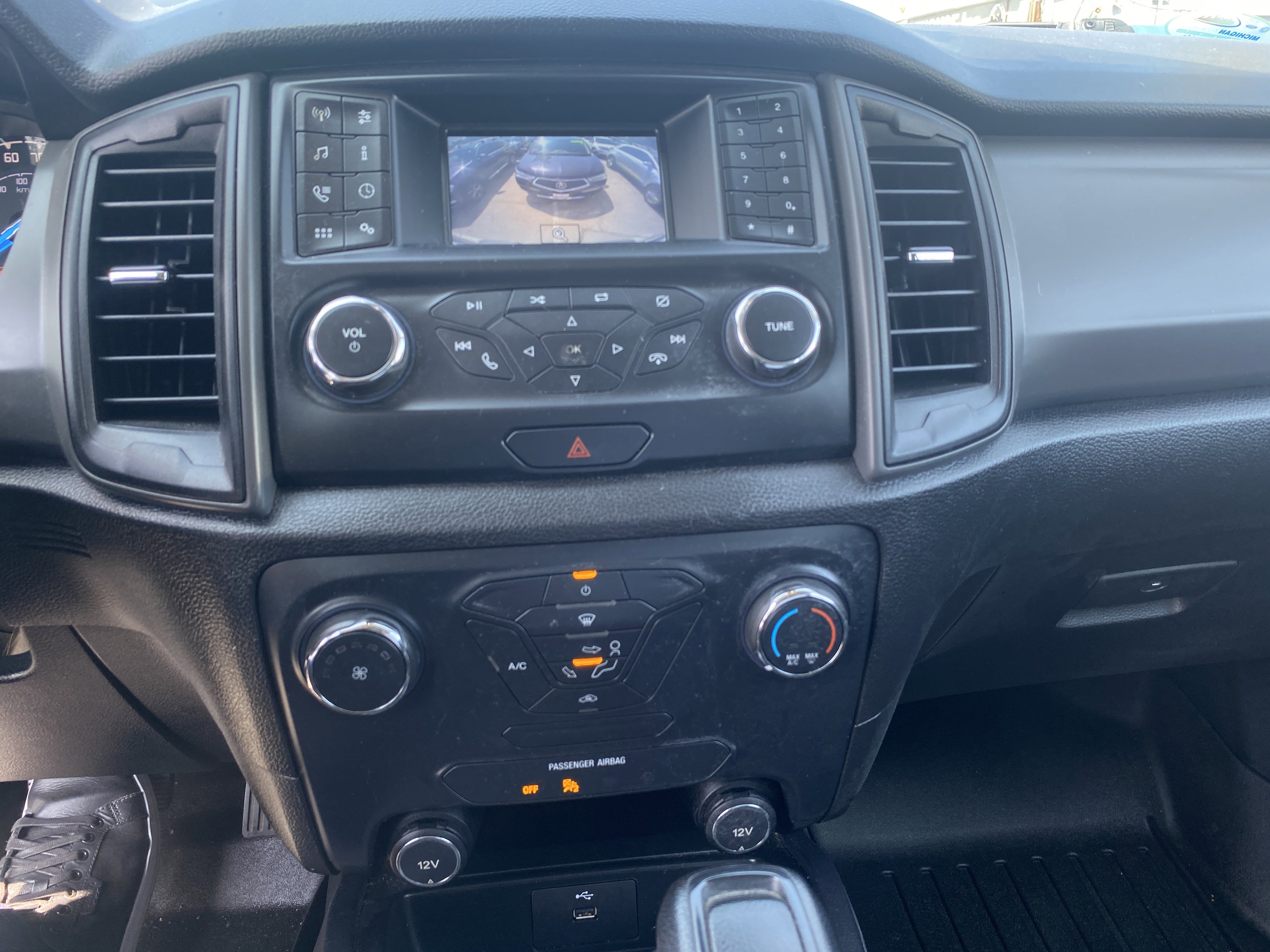 Used 2020 Ford Ranger XL w/ Equipment Group 101A Mid RWD image 13