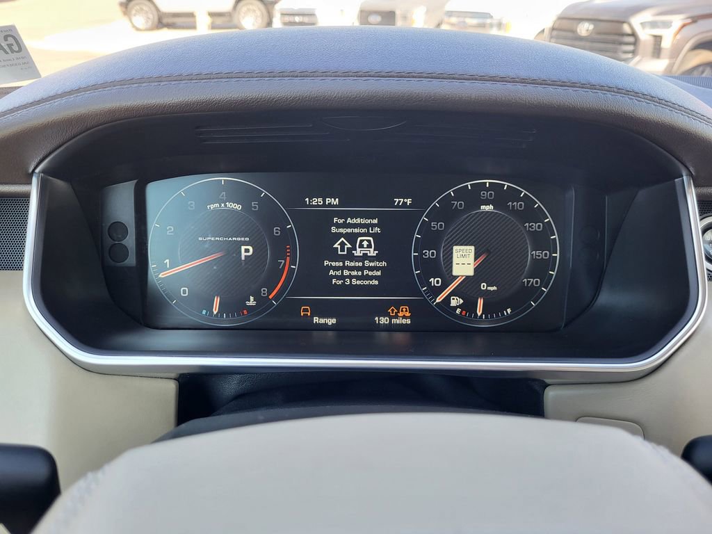 Used 2016 Land Rover Range Rover Long Wheelbase Supercharged image 12