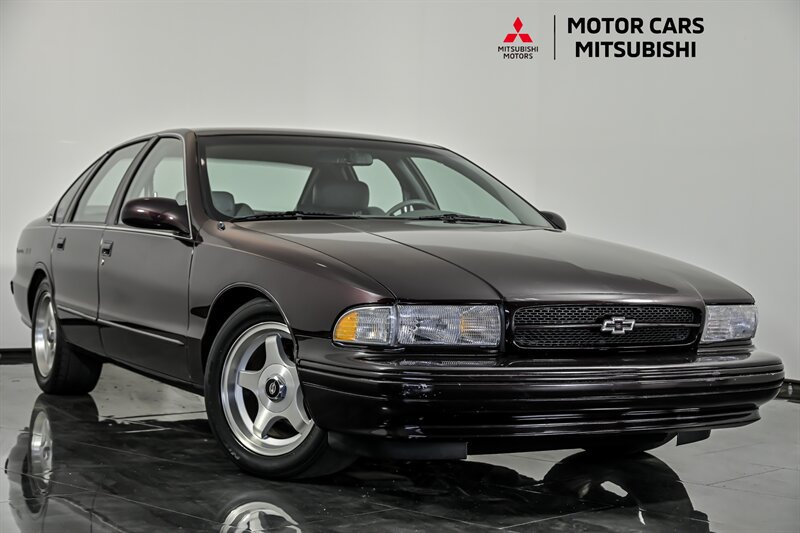 Used 1995 Chevrolet Impala SS RWD image 1