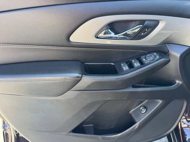 Certified 2020 Chevrolet Traverse LT FWD image 18