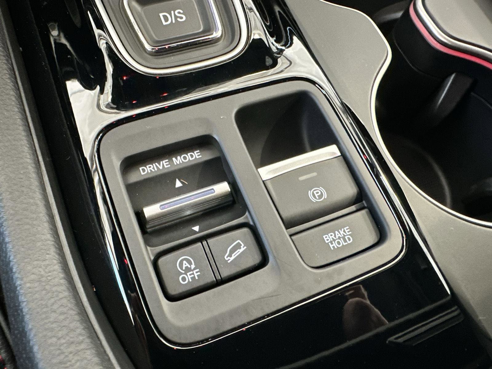 Certified 2025 Honda Pilot Black Edition image 26