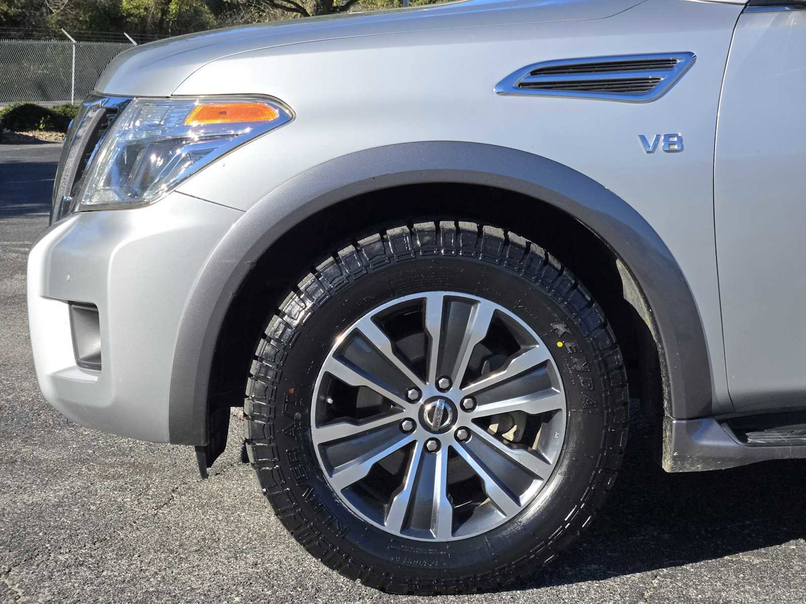 Used 2020 Nissan Armada SL w/ Premium Package image 8