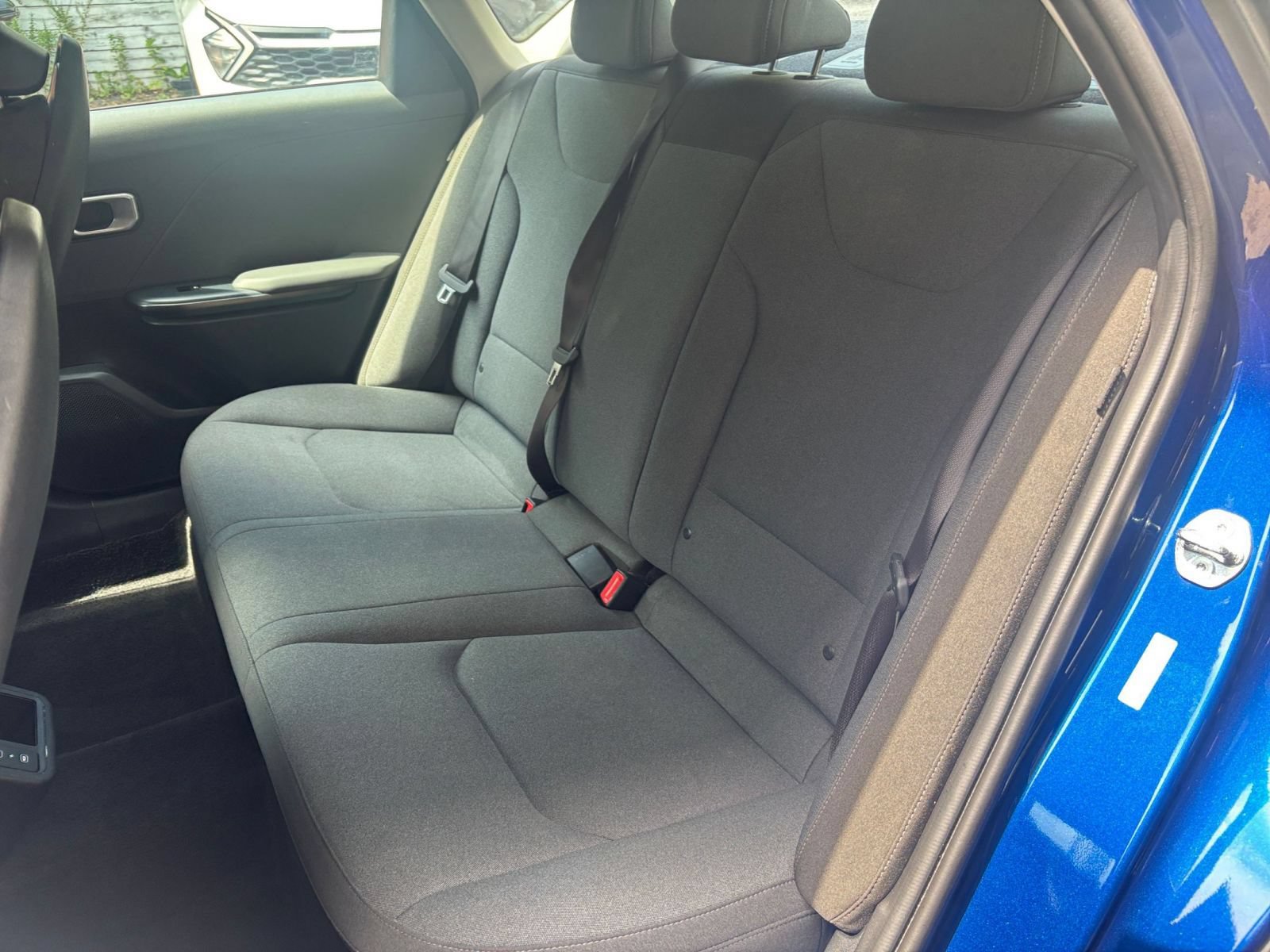 Used 2025 Kia K4 FWD image 35