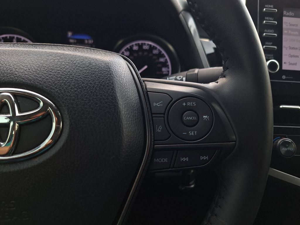 Used 2024 Toyota Camry SE FWD image 17