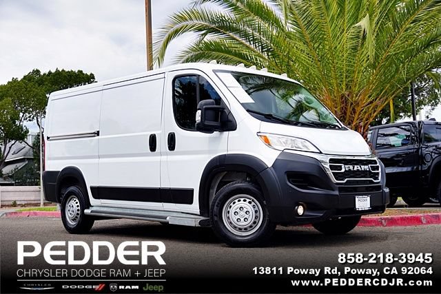 Used 2025 RAM ProMaster 2500 w/ U-Haul Equipment Group FWD image 1