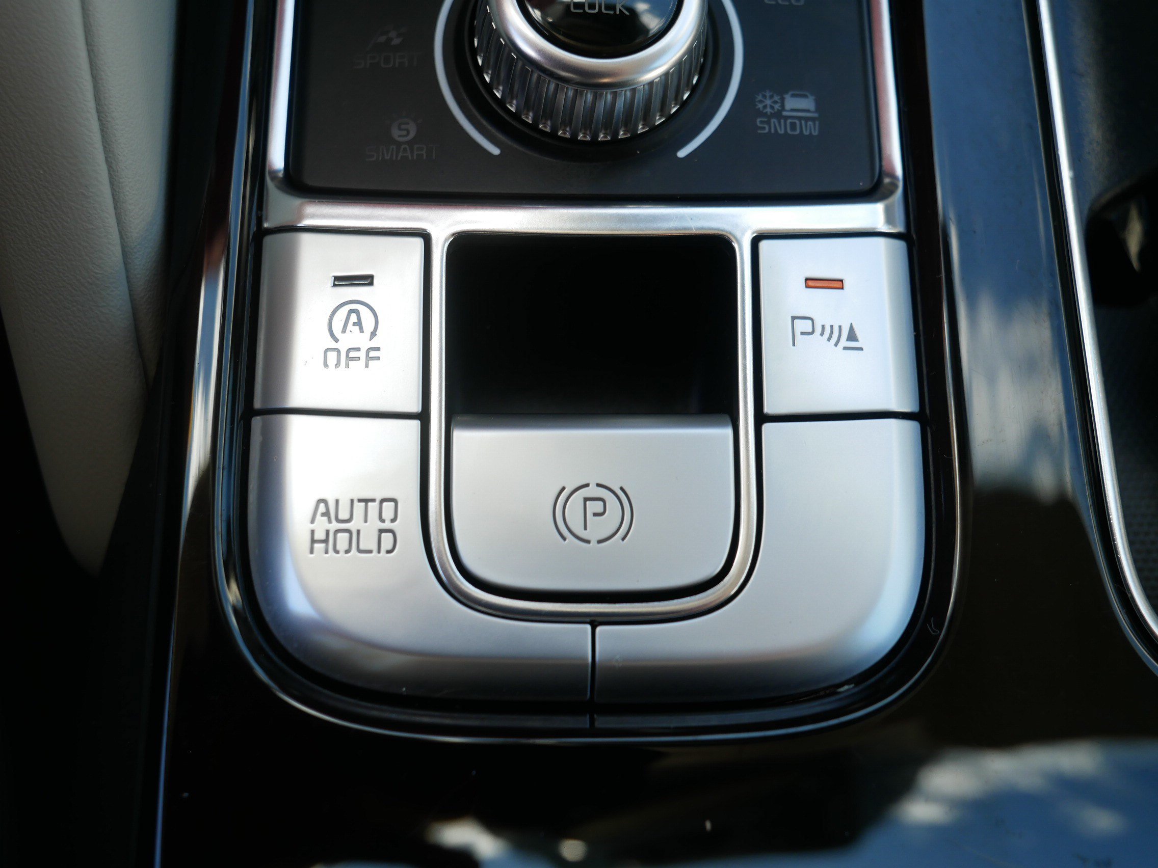 Certified 2024 Kia Telluride S w/ S Sunroof Package AWD/4WD image 31