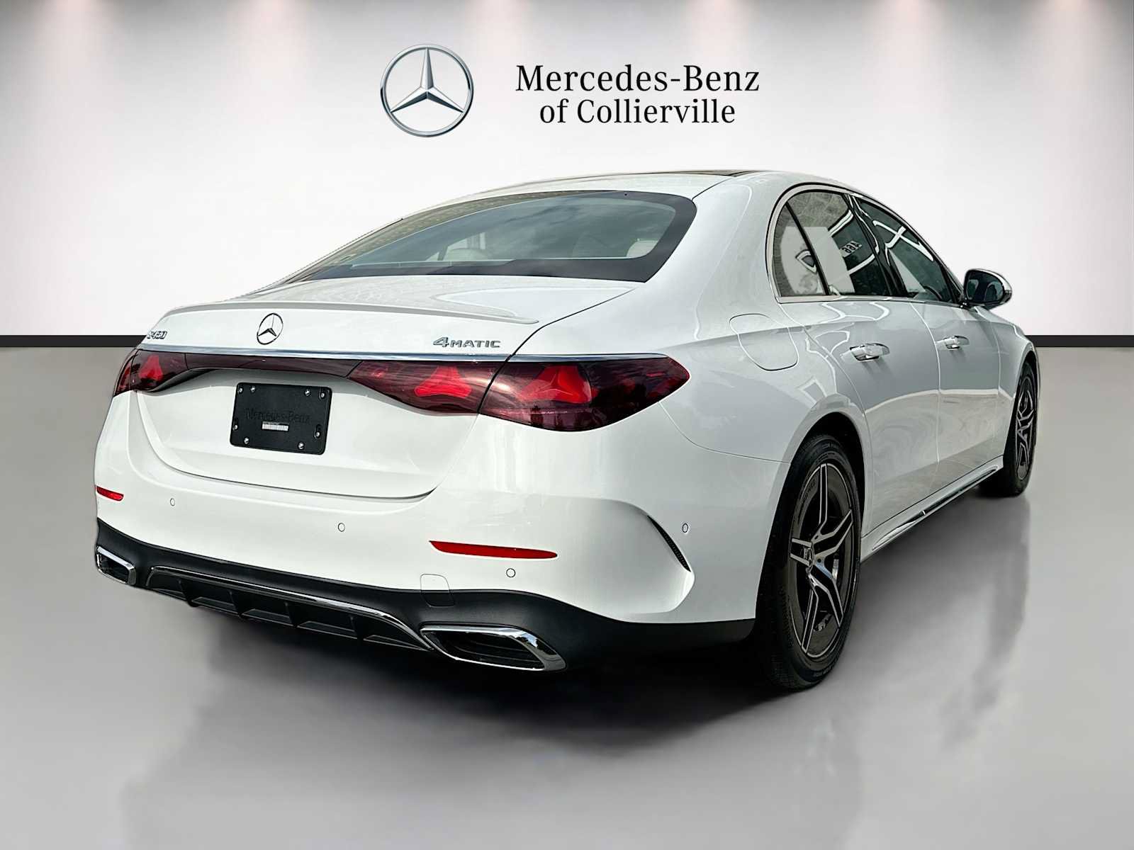 Used 2024 Mercedes-Benz E 450 4MATIC Sedan w/ Winter Package image 5