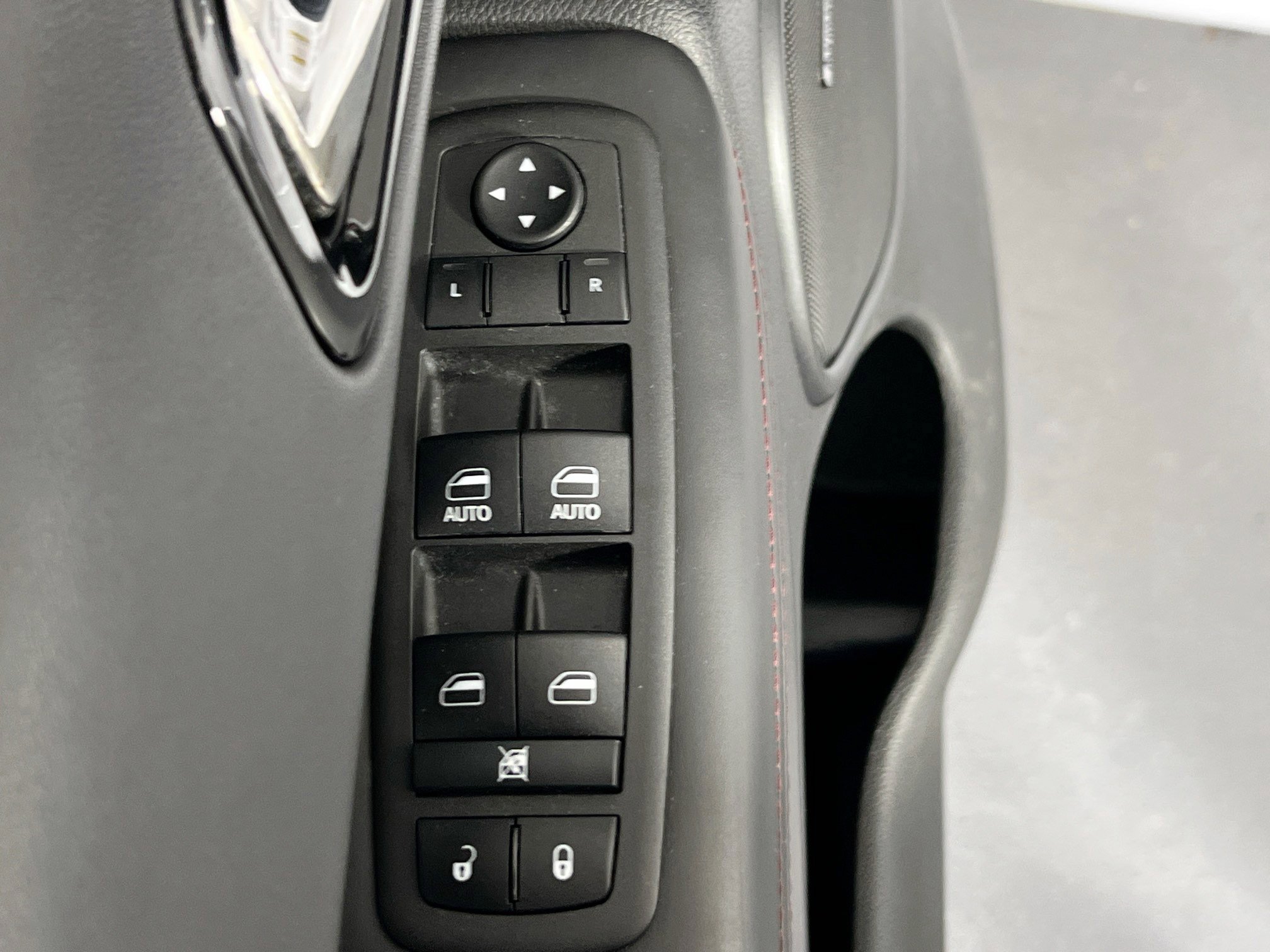 Used 2022 Dodge Durango R/T image 18