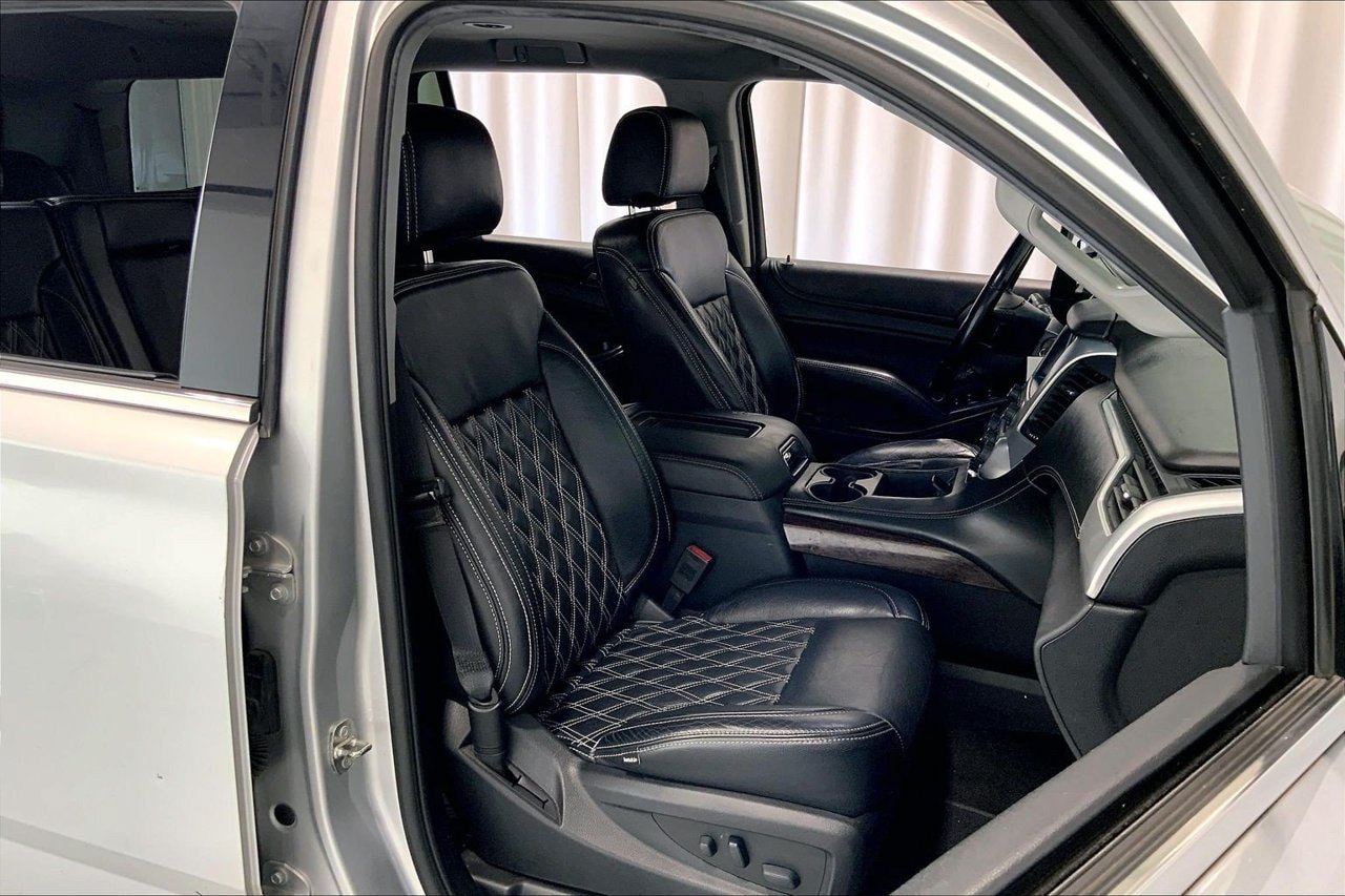 Used 2018 GMC Yukon SLE w/ SLE Value Package RWD image 16