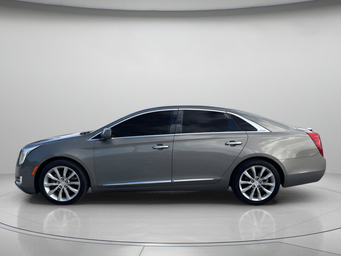 Used 2017 Cadillac XTS Luxury image 5