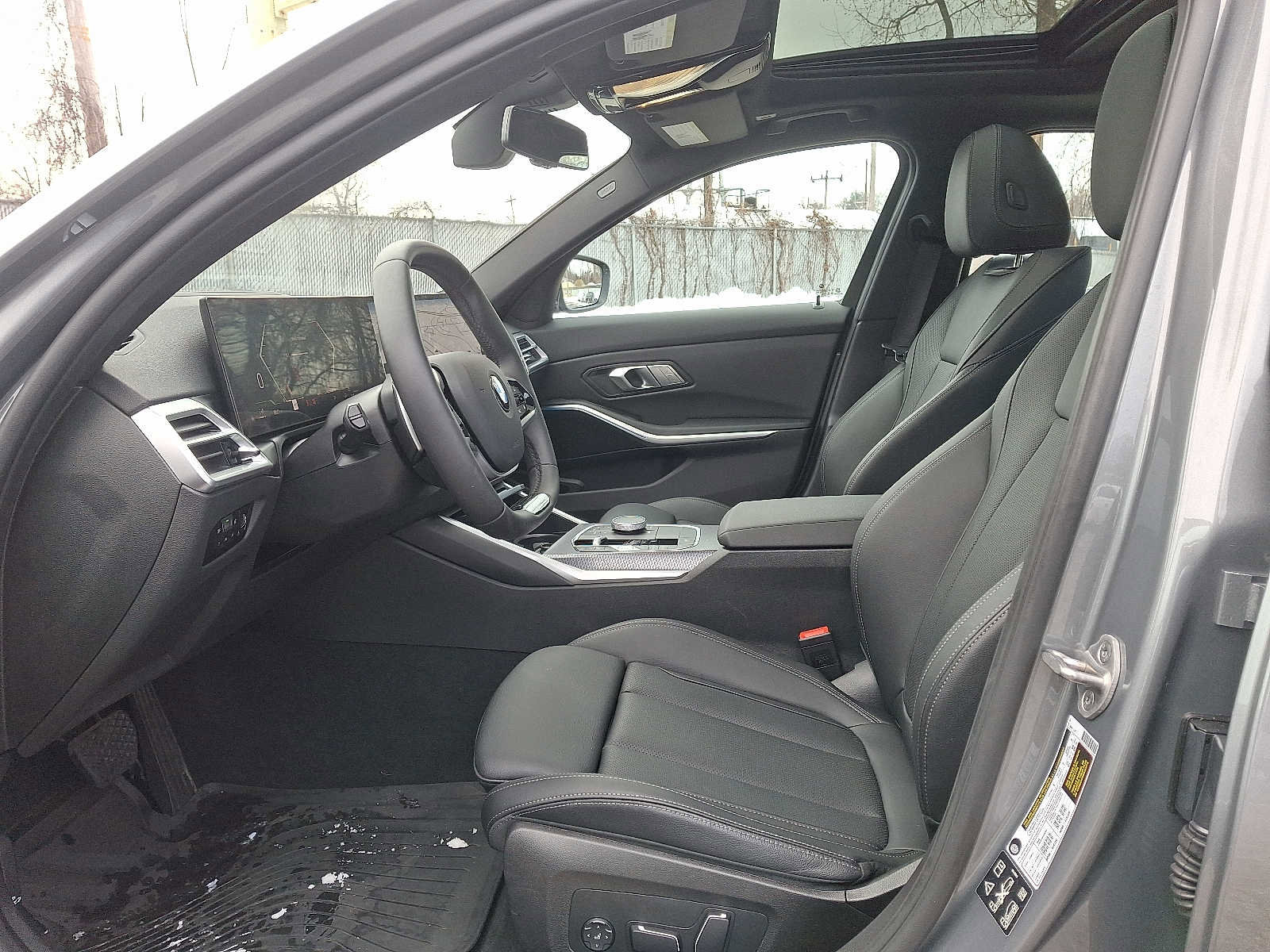 Used 2025 BMW 330i xDrive Sedan w/ M Sport Package image 13