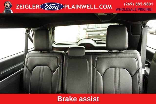 Used 2021 Ford Expedition Max Limited AWD/4WD image 14