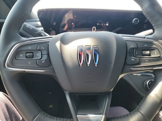 Used 2026 Buick Envista Preferred w/ Convenience I Package image 13