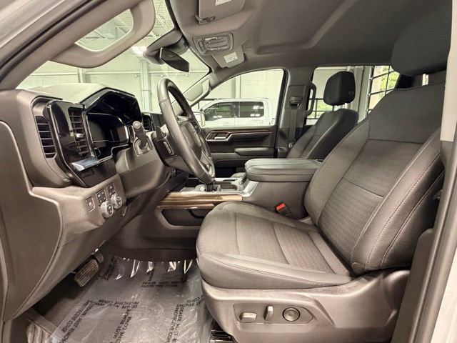 Used 2024 Chevrolet Silverado 1500 RST AWD/4WD image 26