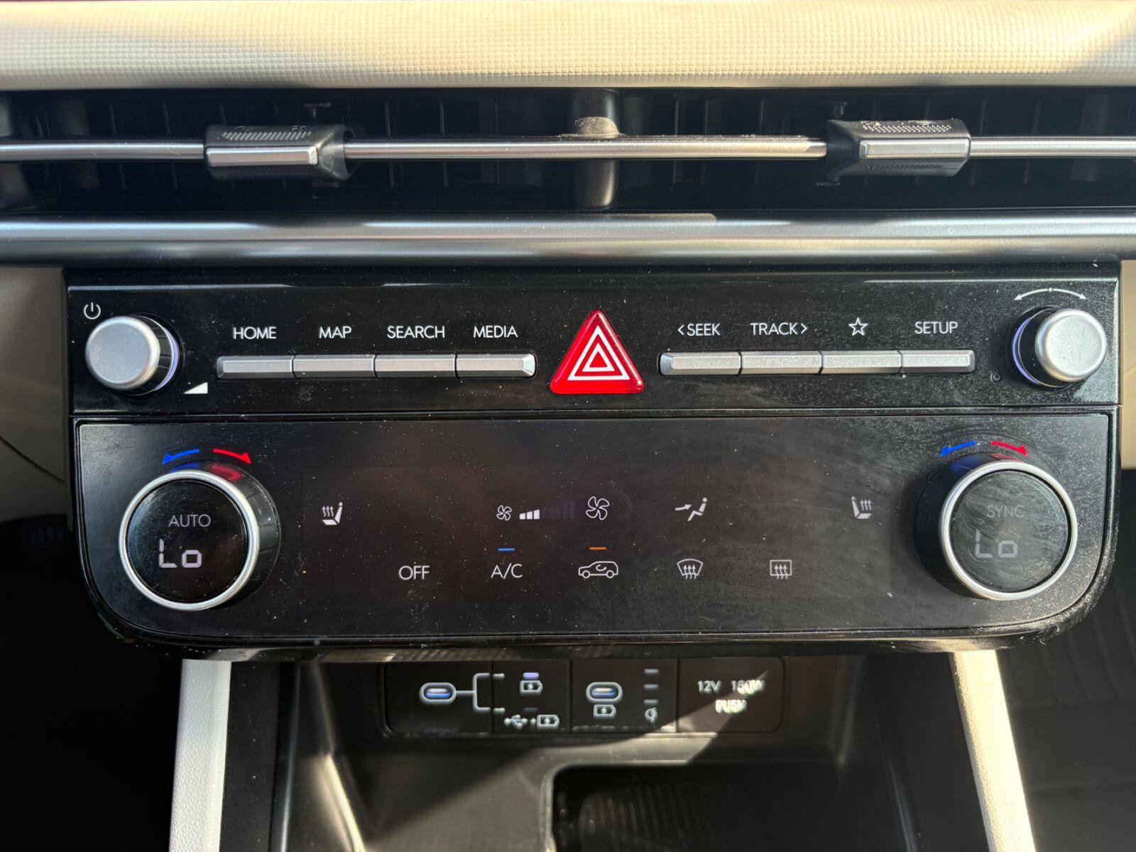 Used 2025 Hyundai Tucson SEL FWD image 28