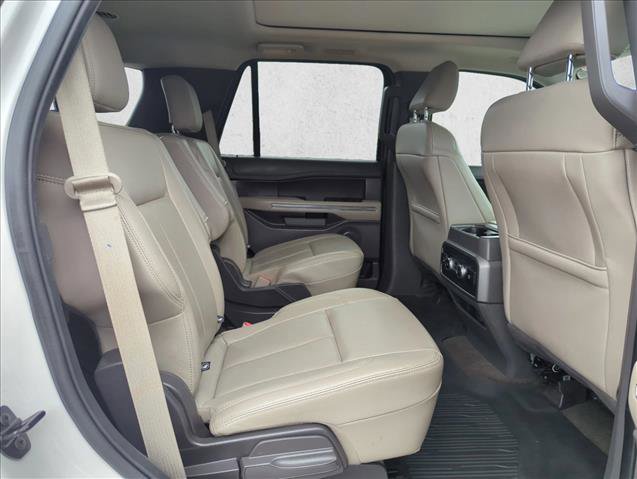 Used 2021 Ford Expedition XLT image 21