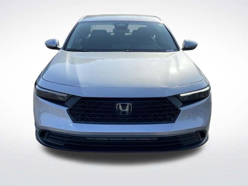 Certified 2025 Honda Accord LX image 9