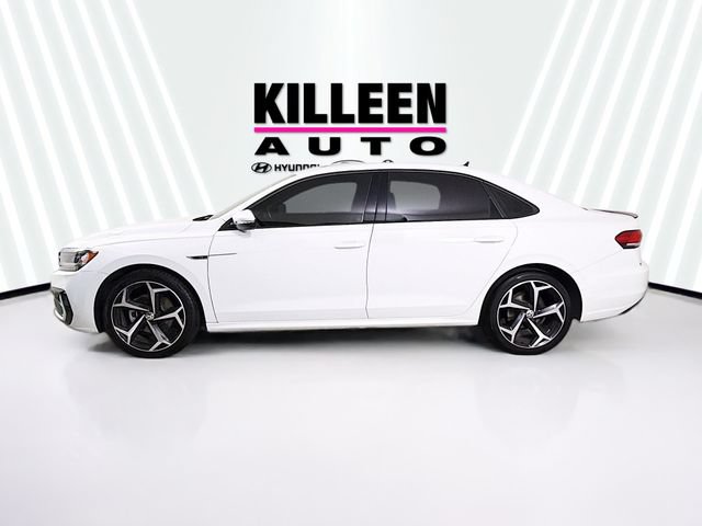 Used 2022 Volkswagen Passat 2.0T R-Line FWD image 4