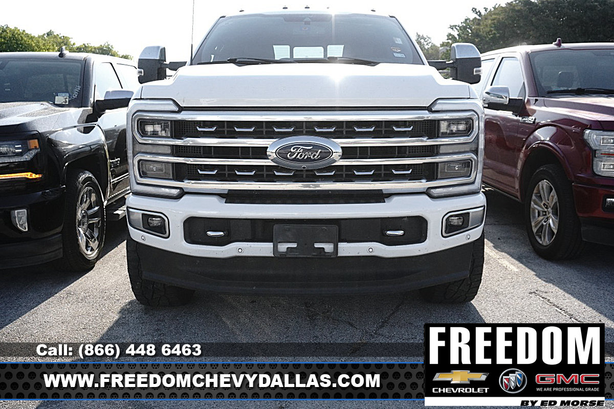 Used 2024 Ford F350 Platinum w/ FX4 Off-Road Package AWD/4WD image 3
