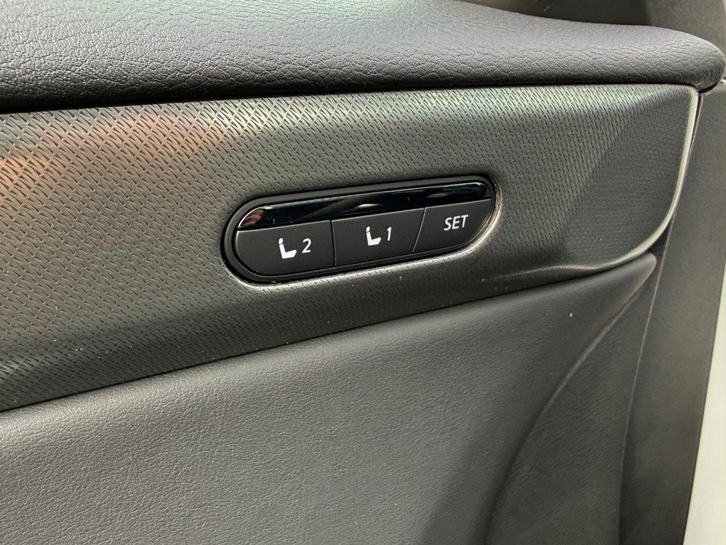 New 2027 INFINITI QX60 Luxe FWD image 13