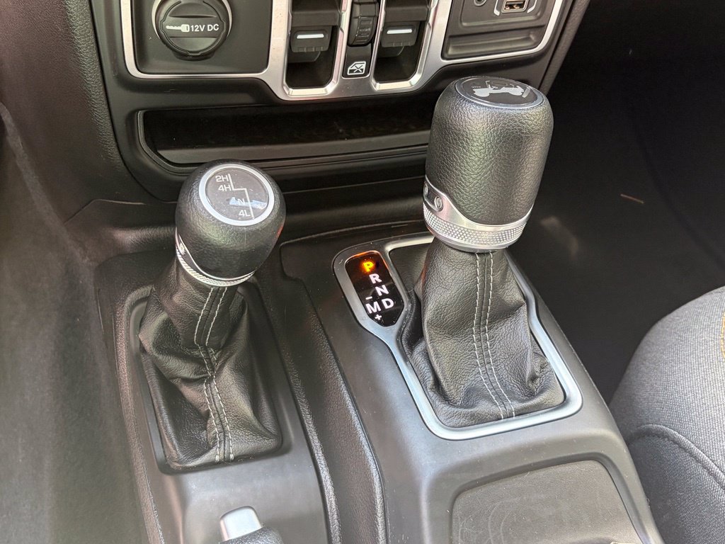 Used 2026 Jeep Wrangler Unlimited Sport AWD/4WD image 13