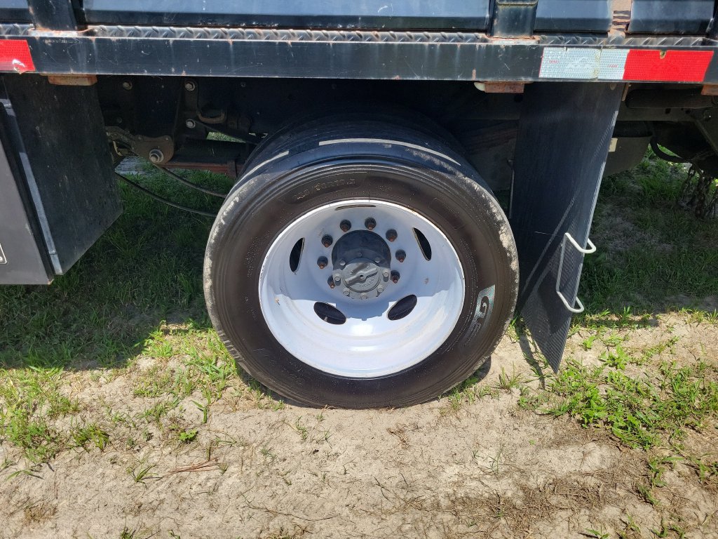 Used 2019 Ford F550 2WD Crew Cab Super Duty w/ Power Equipment Group image 6