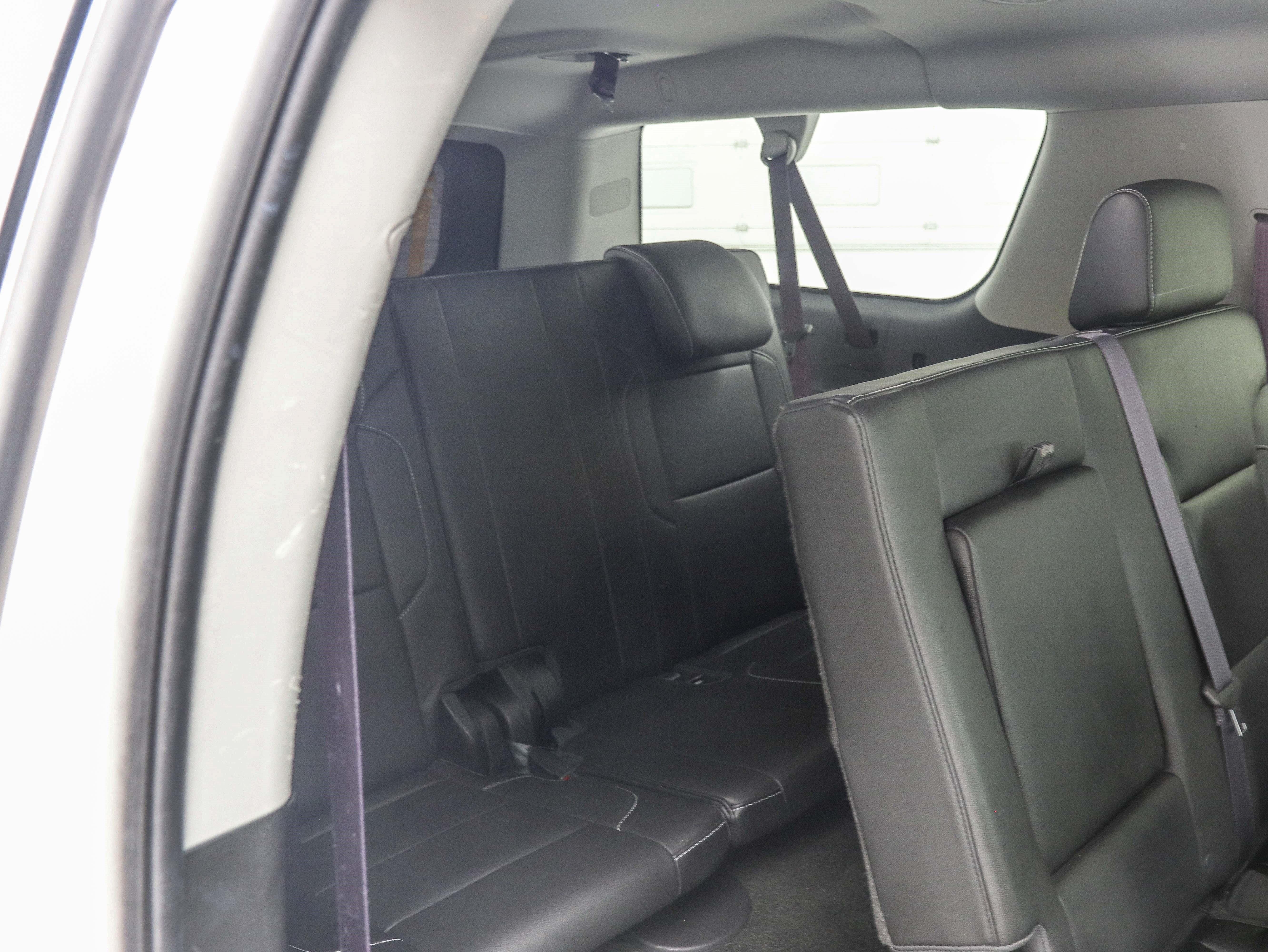 Used 2017 Chevrolet Suburban LT AWD/4WD image 18