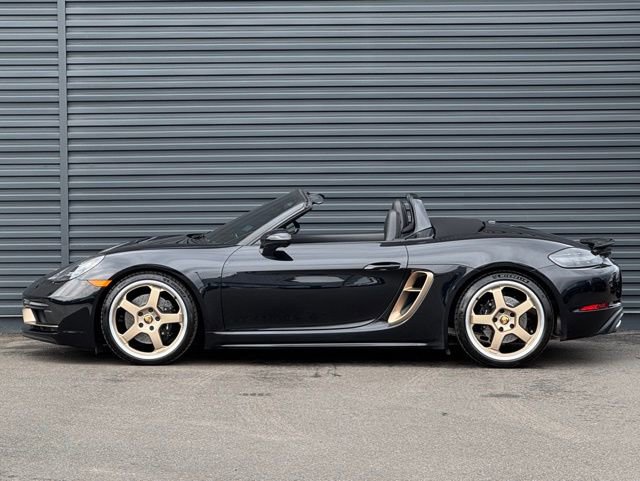 Certified 2022 Porsche 718 Boxster image 2