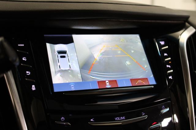 Used 2019 Cadillac Escalade Premium Luxury AWD/4WD image 17
