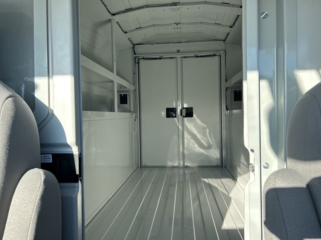 New 2026 Ford E-350 and Econoline 350 Super Duty w/ Power Equipment Group image 19