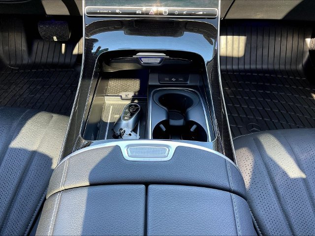 Certified 2022 Mercedes-Benz S 500 4MATIC image 17
