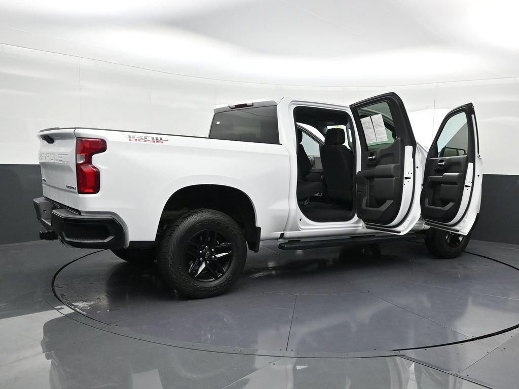 Used 2019 Chevrolet Silverado 1500 Custom Trail Boss w/ Custom Convenience Package image 31