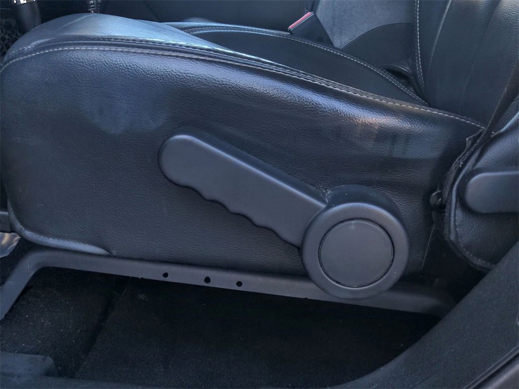 Used 2018 Jeep Wrangler Unlimited Sahara w/ Dual Top Group image 11