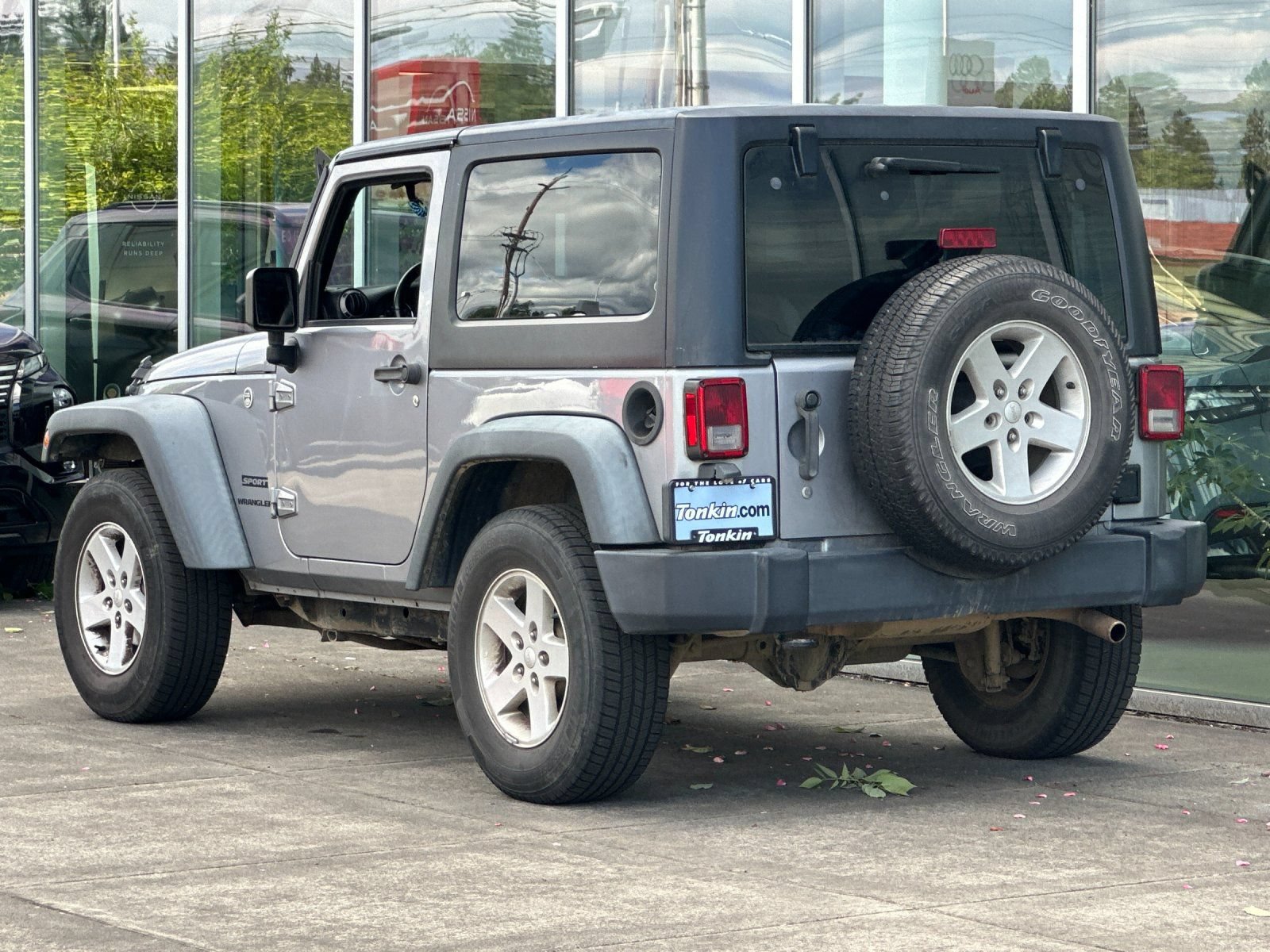 Used 2016 Jeep Wrangler Sport w/ Quick Order Package 24S AWD/4WD image 5