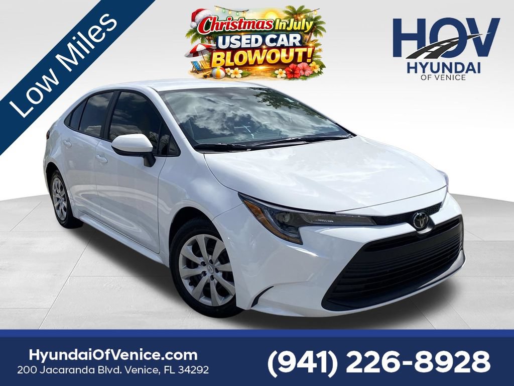 Used 2026 Toyota Corolla LE FWD image 1
