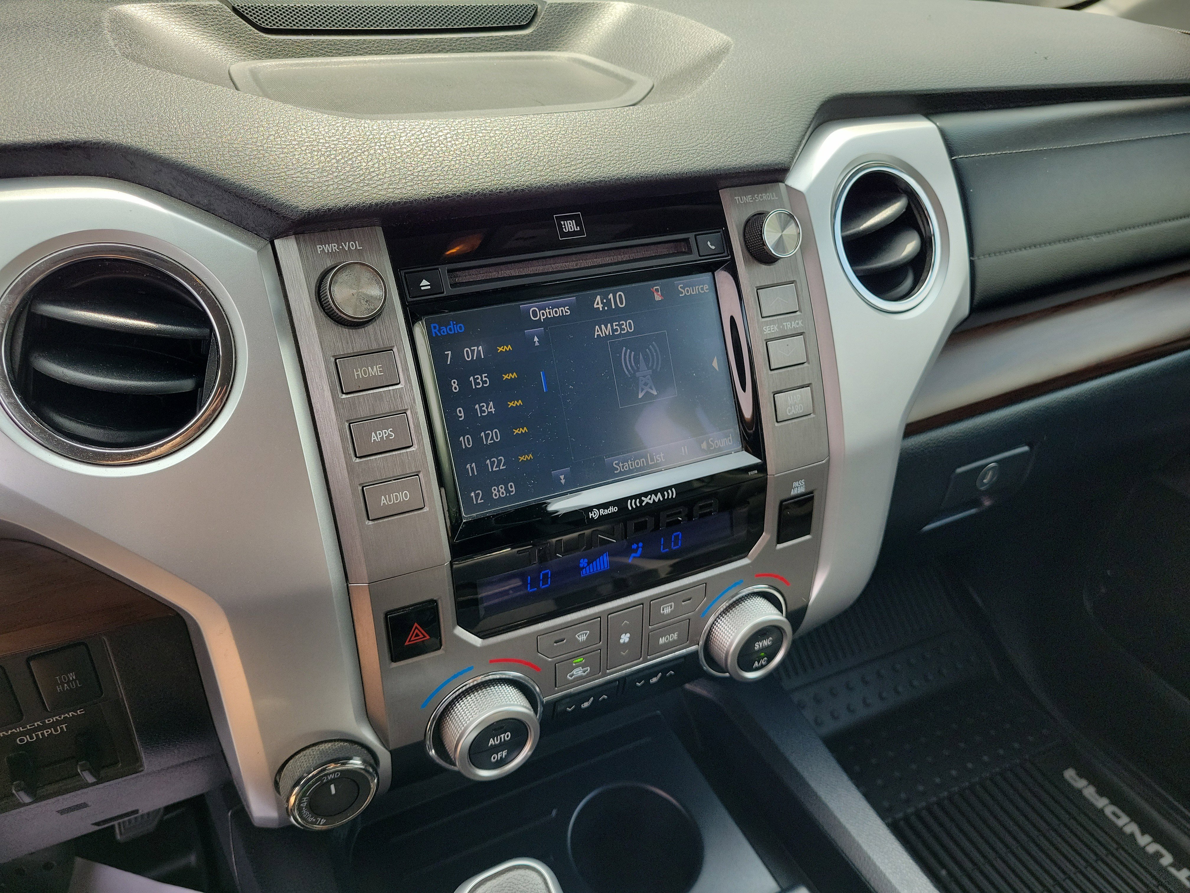 Used 2019 Toyota Tundra Limited w/ Limited Premium Package AWD/4WD image 27